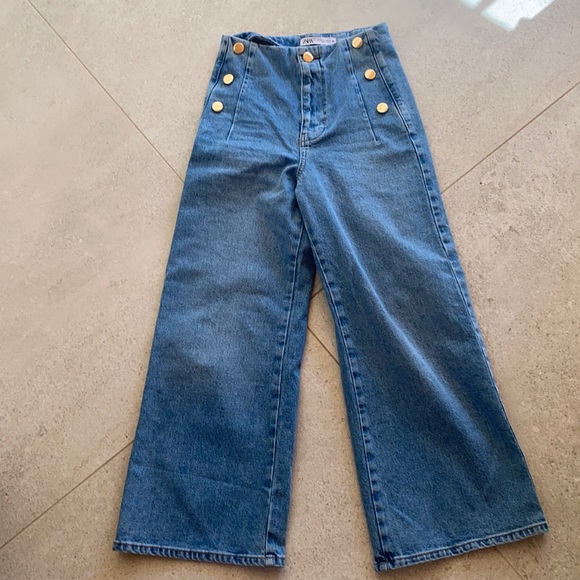 Zara wide leg jeans with gold buttons - Picture 3 of 7